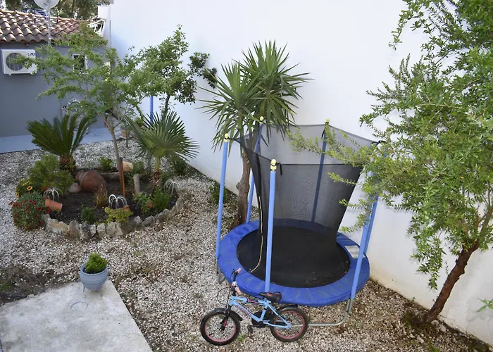 Appartamento Irina's 2 Psakoudia