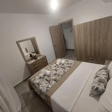 Apartament Irina's 2 Psakoudia